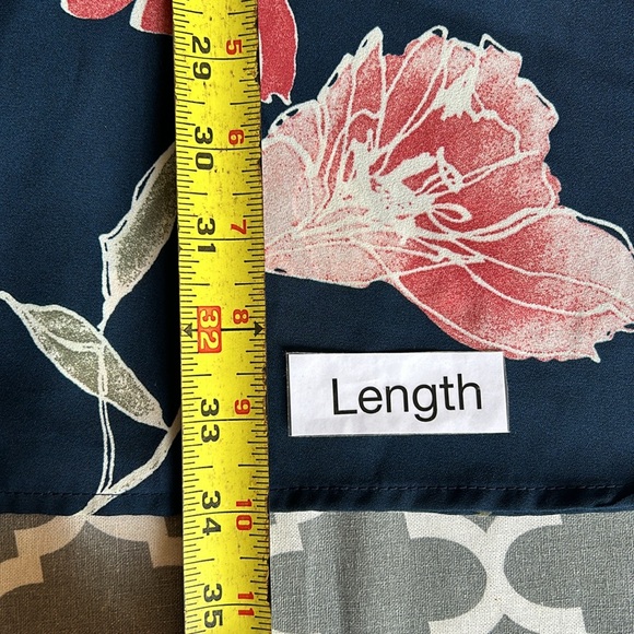 Sadie and Sage split back Halter dress sz S - Picture 10 of 14